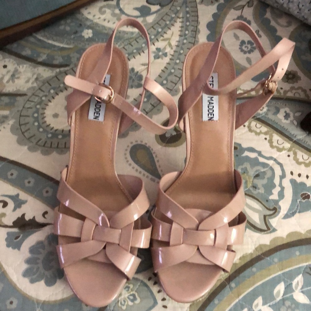 Steve Madden Zeppole Heel